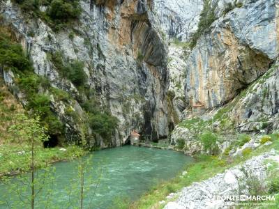 Ruta del Cares - Garganta Divina - Parque Nacional de los Picos de Europa;caminatas